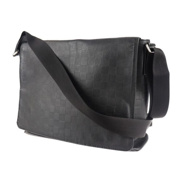 Louis Vuitton District MM Shoulder Bag Damier Infini Leather Onyx - Picture 2 of 9